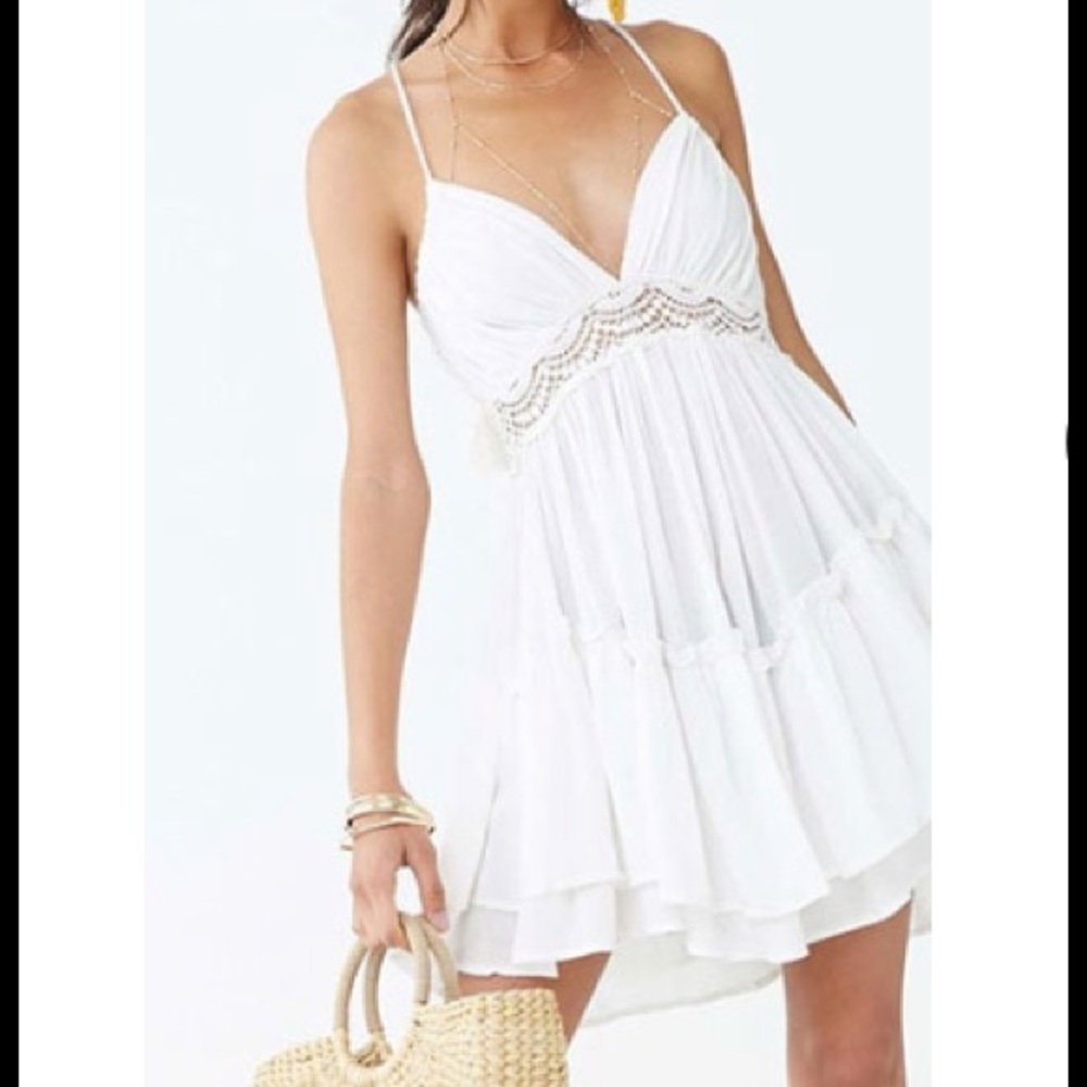 Crotchet trim lace halter white dress forever 21